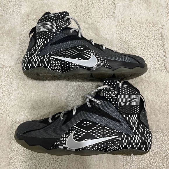Nike LeBron 12 BHM